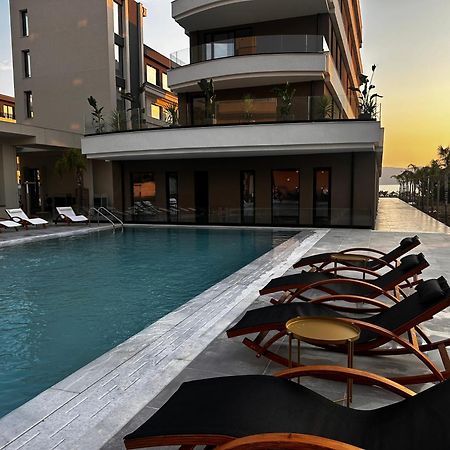A&G Hotel Radhimë 外观 照片